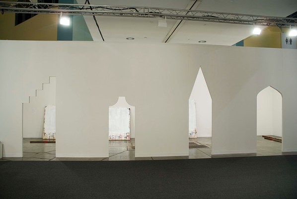 Image 2 of 6