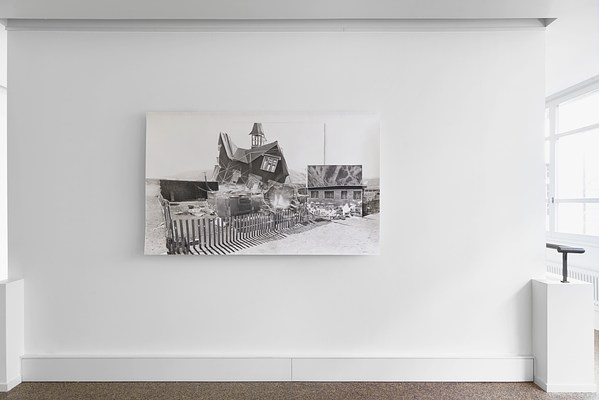 Image 11 of 47