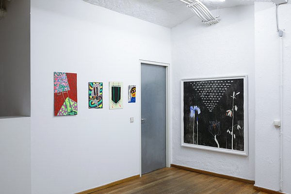 Image 6 of 32