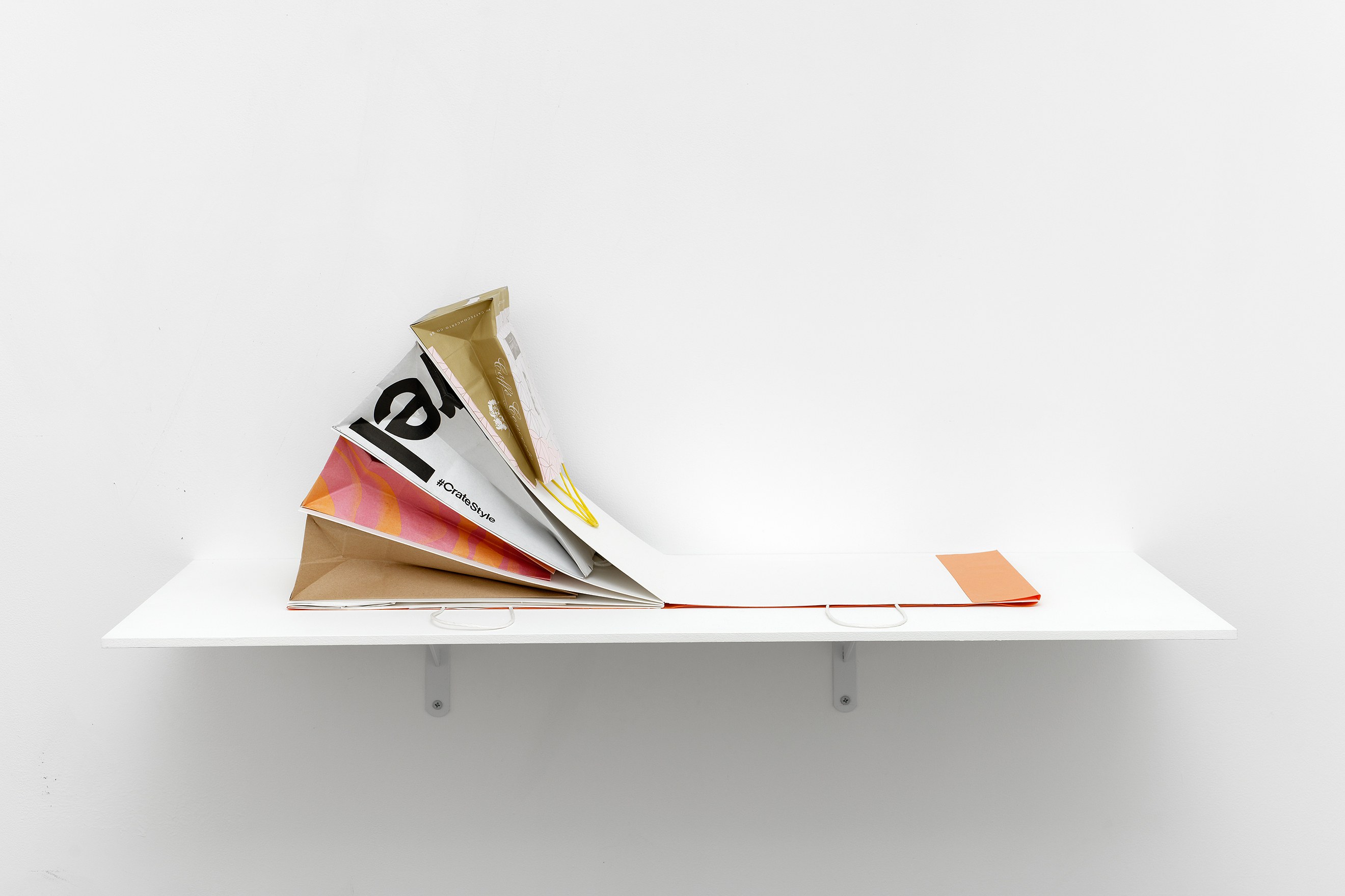 Sara MacKillop, custom binding at Galerie Florence Loewy, photo 5