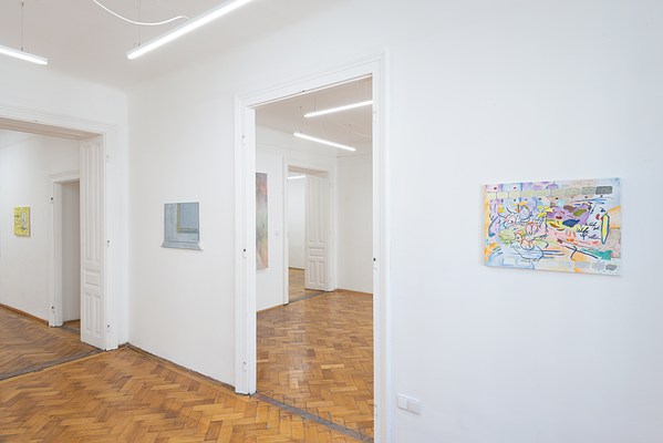 Image 11 of 32