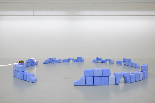 Image 9 of 27