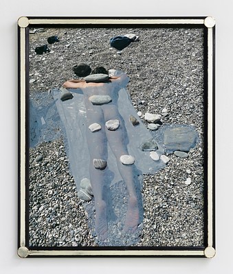 Image 3 of 40