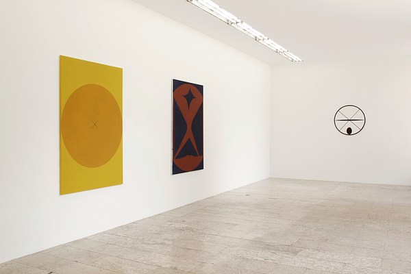 Image 2 of 12