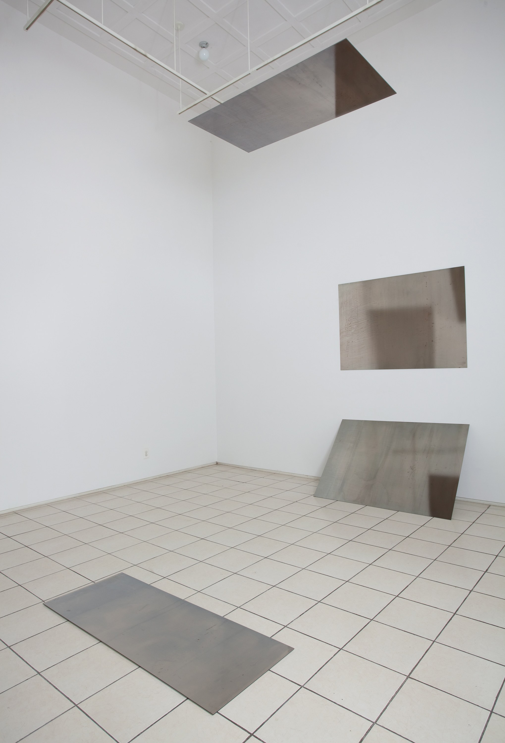 Liz Deschenes, Tilt/Swing at Miguel Abreu, New York (88 Eldridge Street, 36 Orchard Street), photo 12
