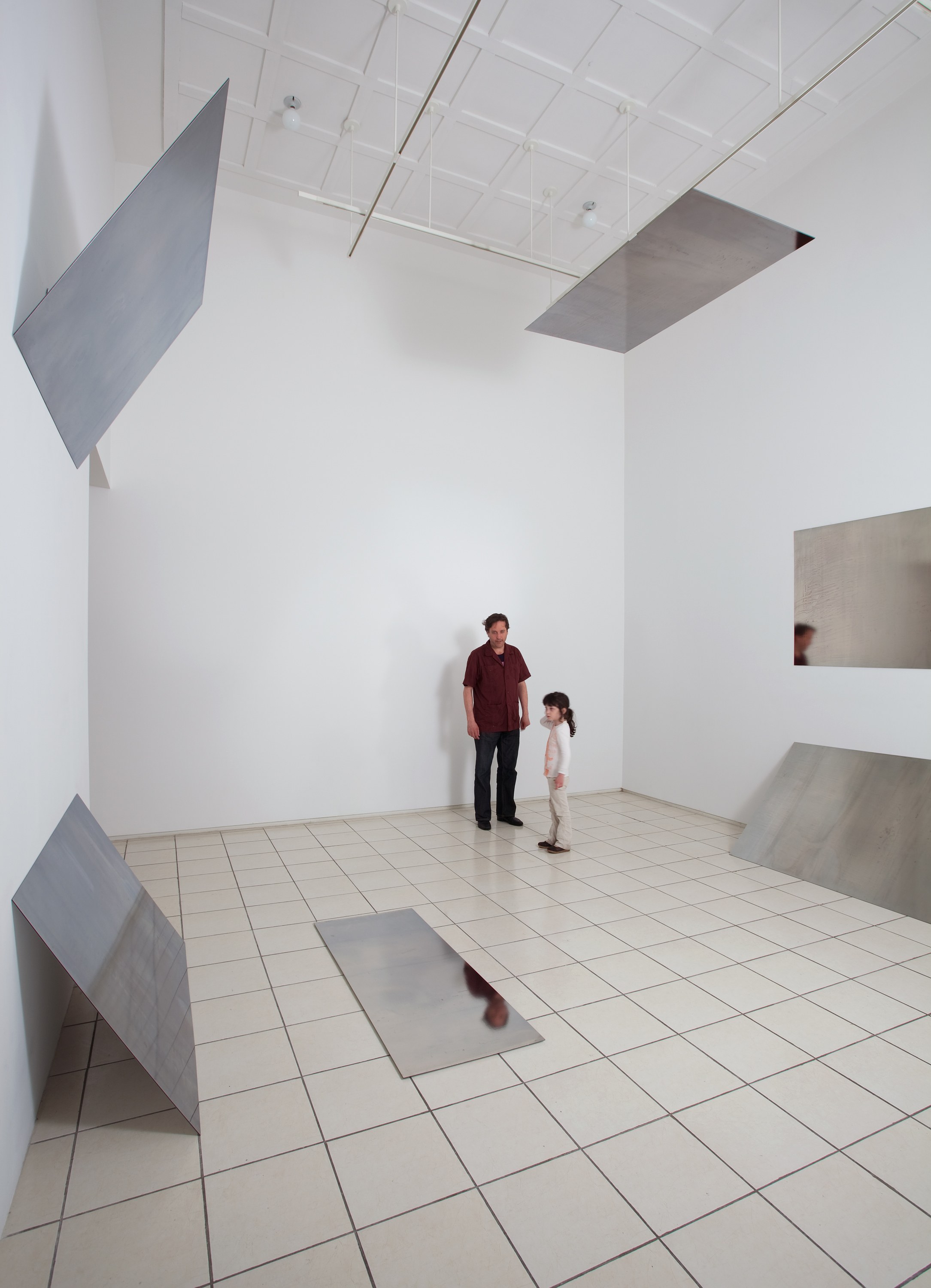 Liz Deschenes, Tilt/Swing at Miguel Abreu, New York (88 Eldridge Street, 36 Orchard Street), photo 13