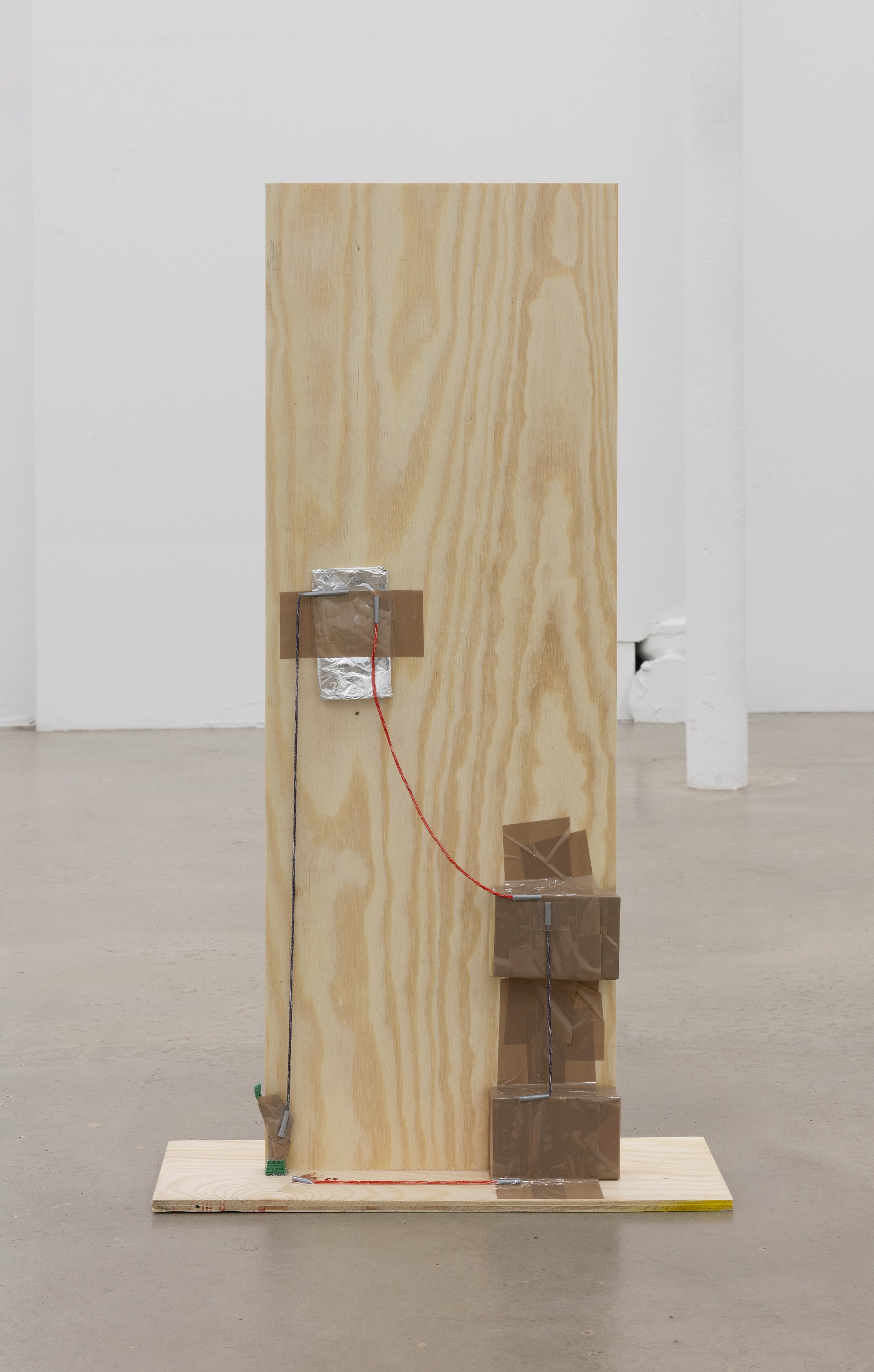 Phung-Tien Phan, is blue at Édouard Montassut, photo 17