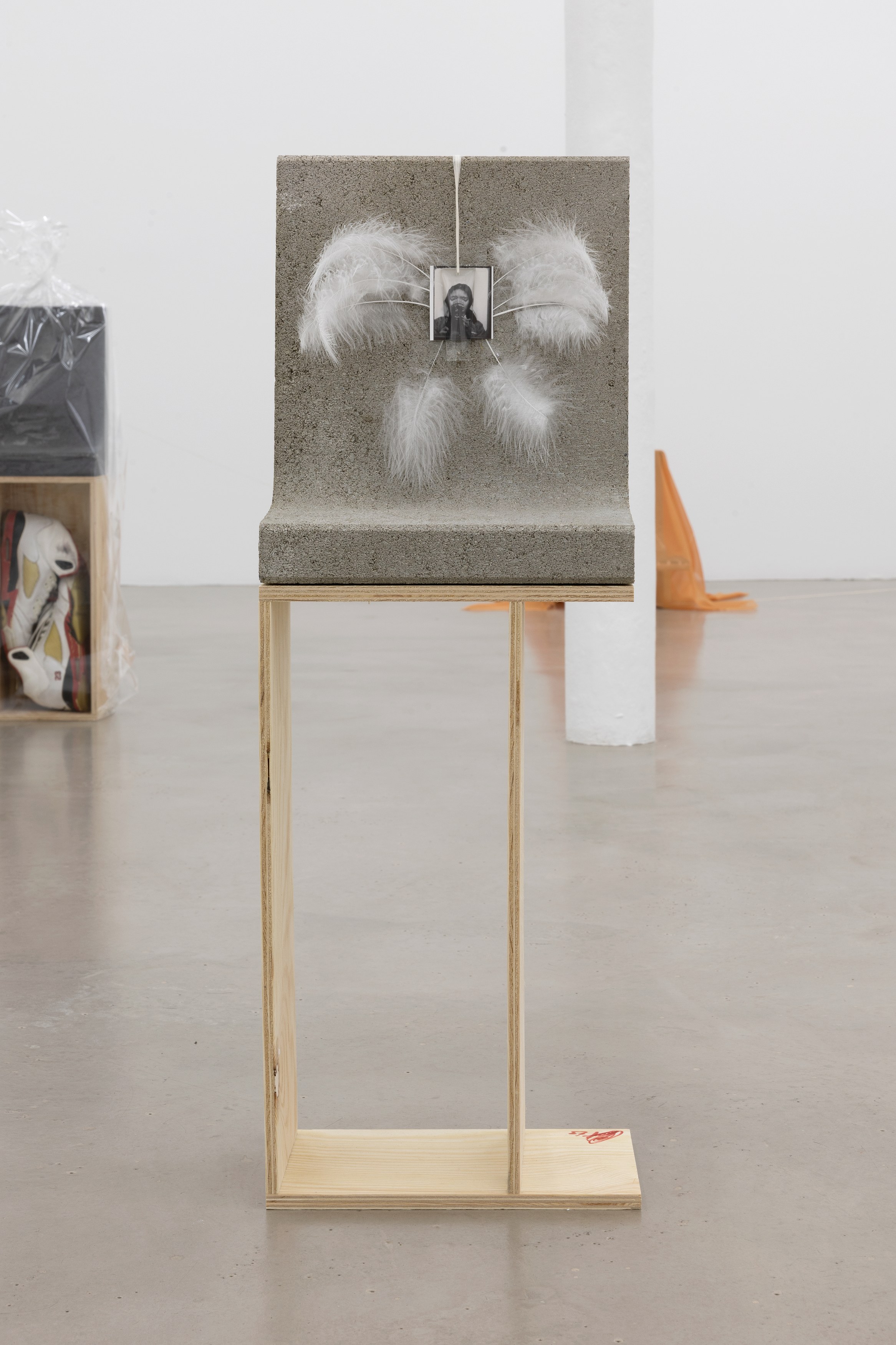 Phung-Tien Phan, is blue at Édouard Montassut, photo 19