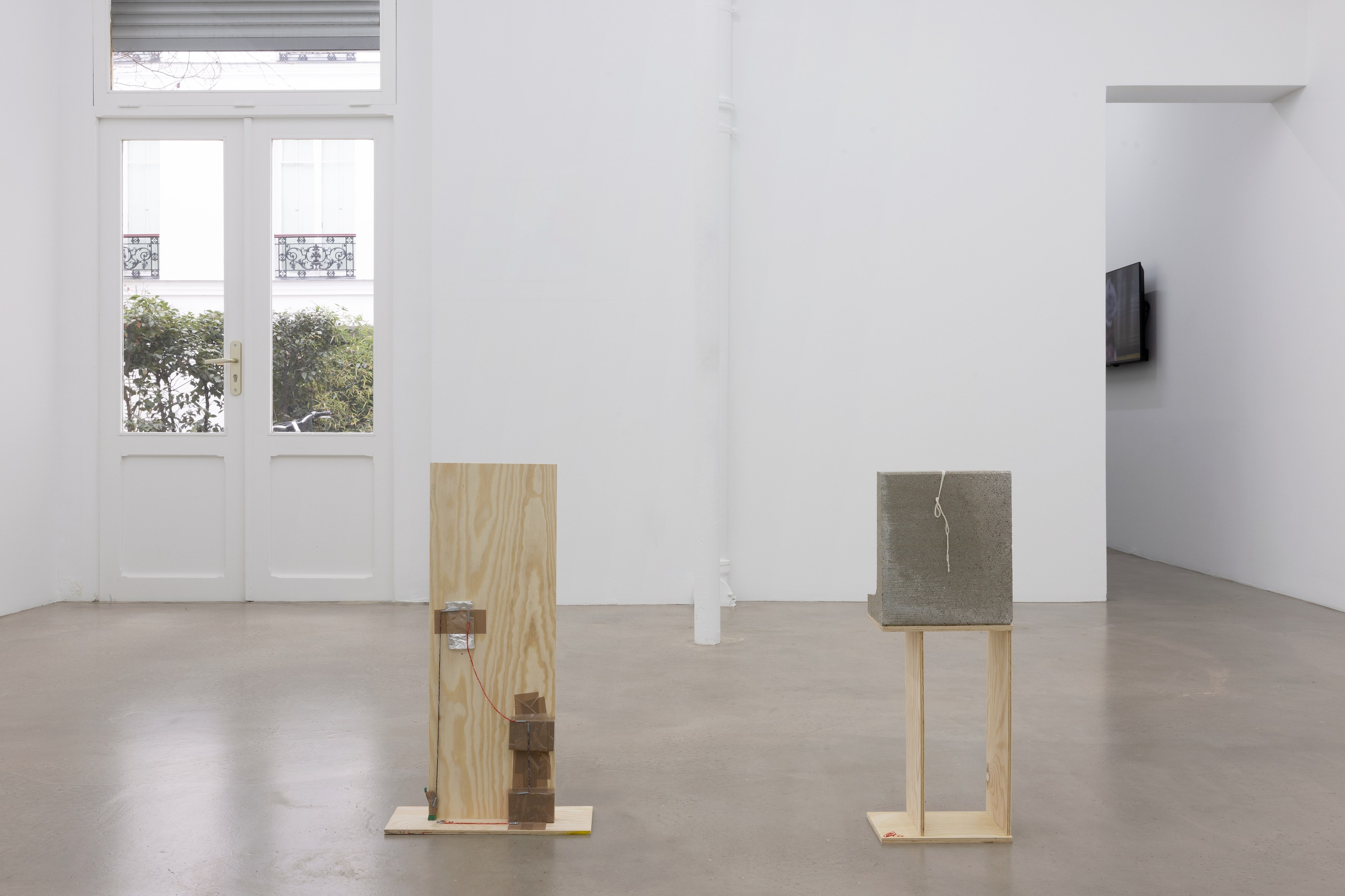Phung-Tien Phan, is blue at Édouard Montassut, photo 22