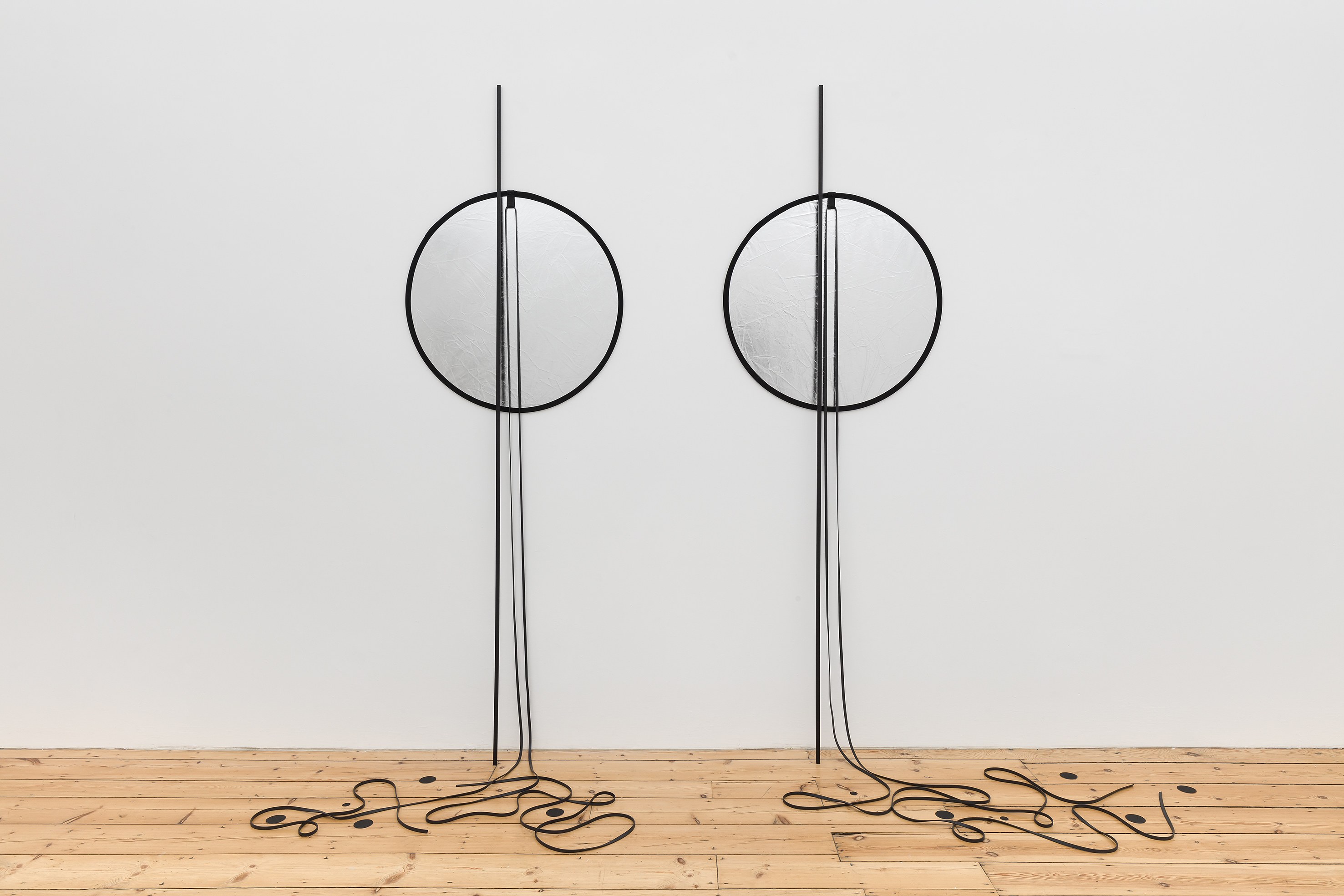 Dirk Stewen, PAPER MOONS at Studio M, photo 3