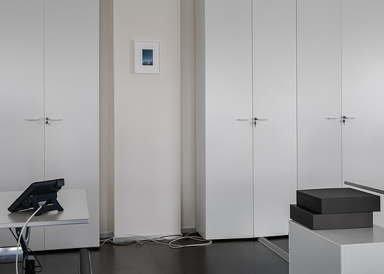 Image 21 of 30