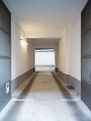 Image 5 of 34
