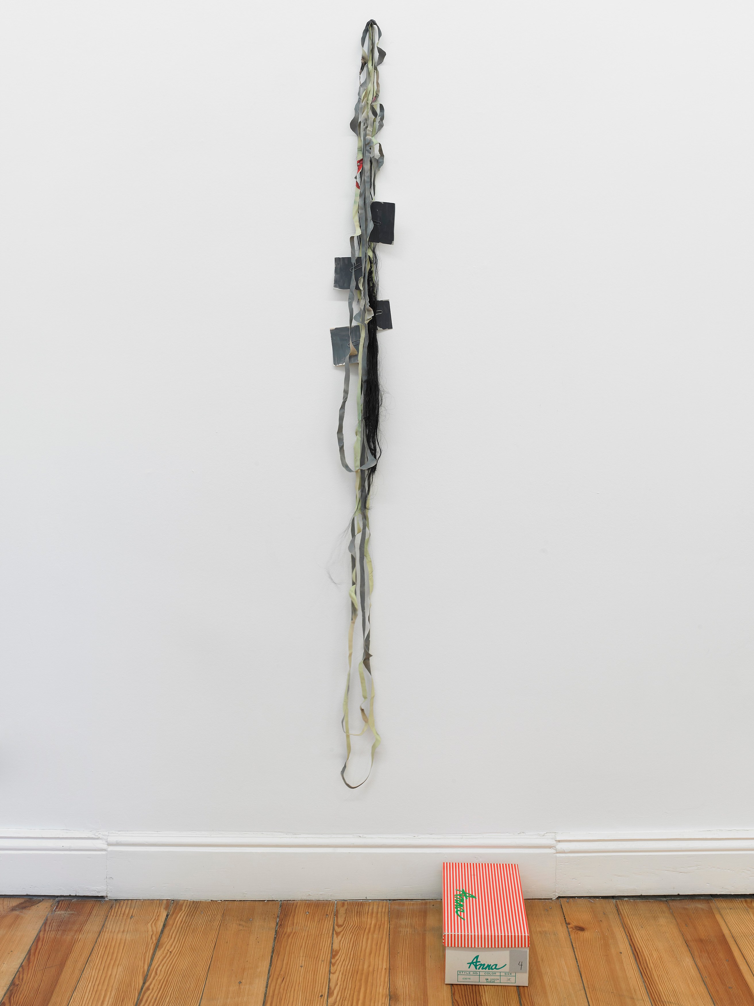 Richard Hawkins, Scalps, Dungeon Doors and Salome Paintings at Galerie Buchholz, Berlin, photo 25