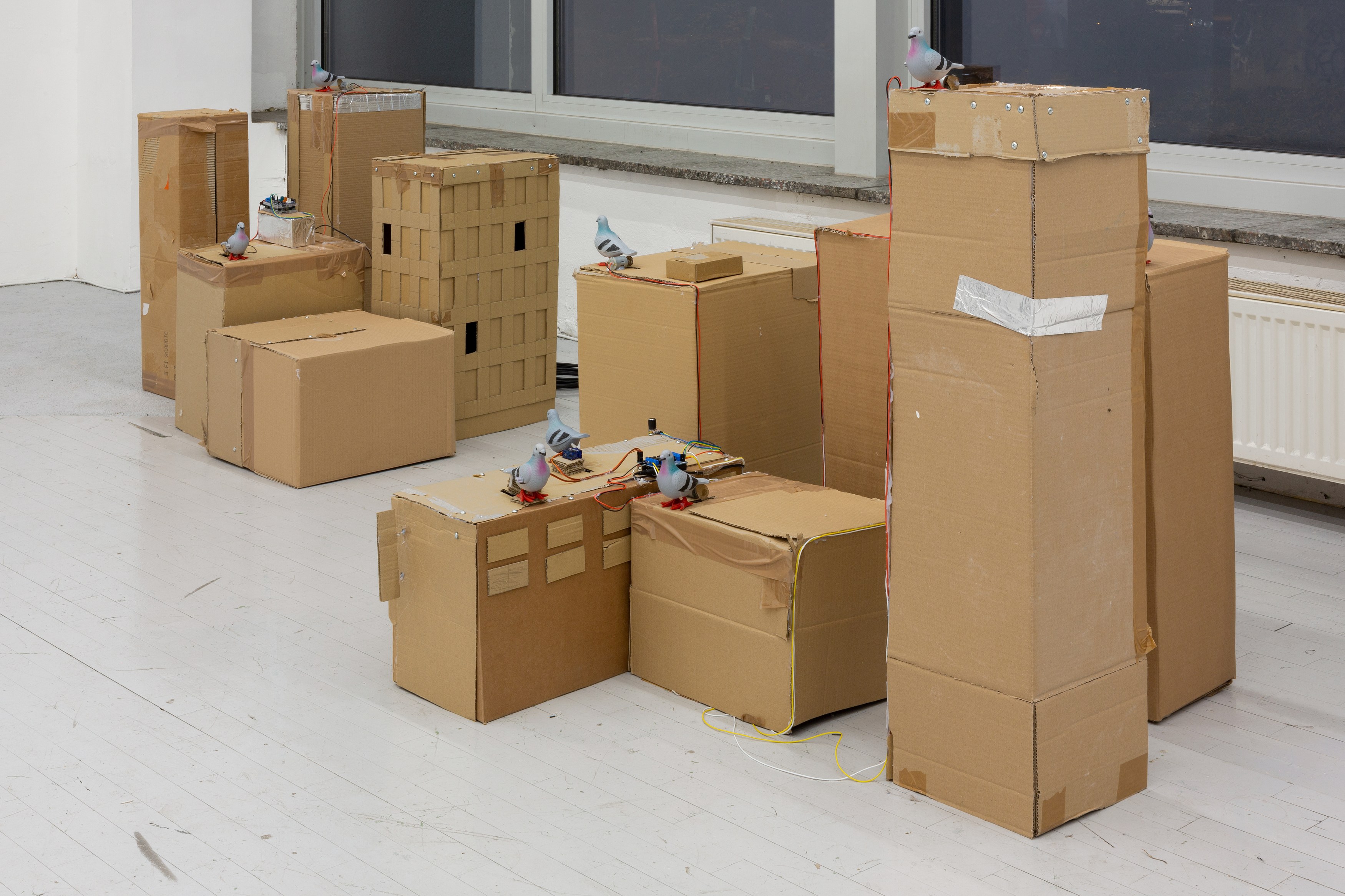 Connor Crawford, Life in the Big City at Scherben, photo 21