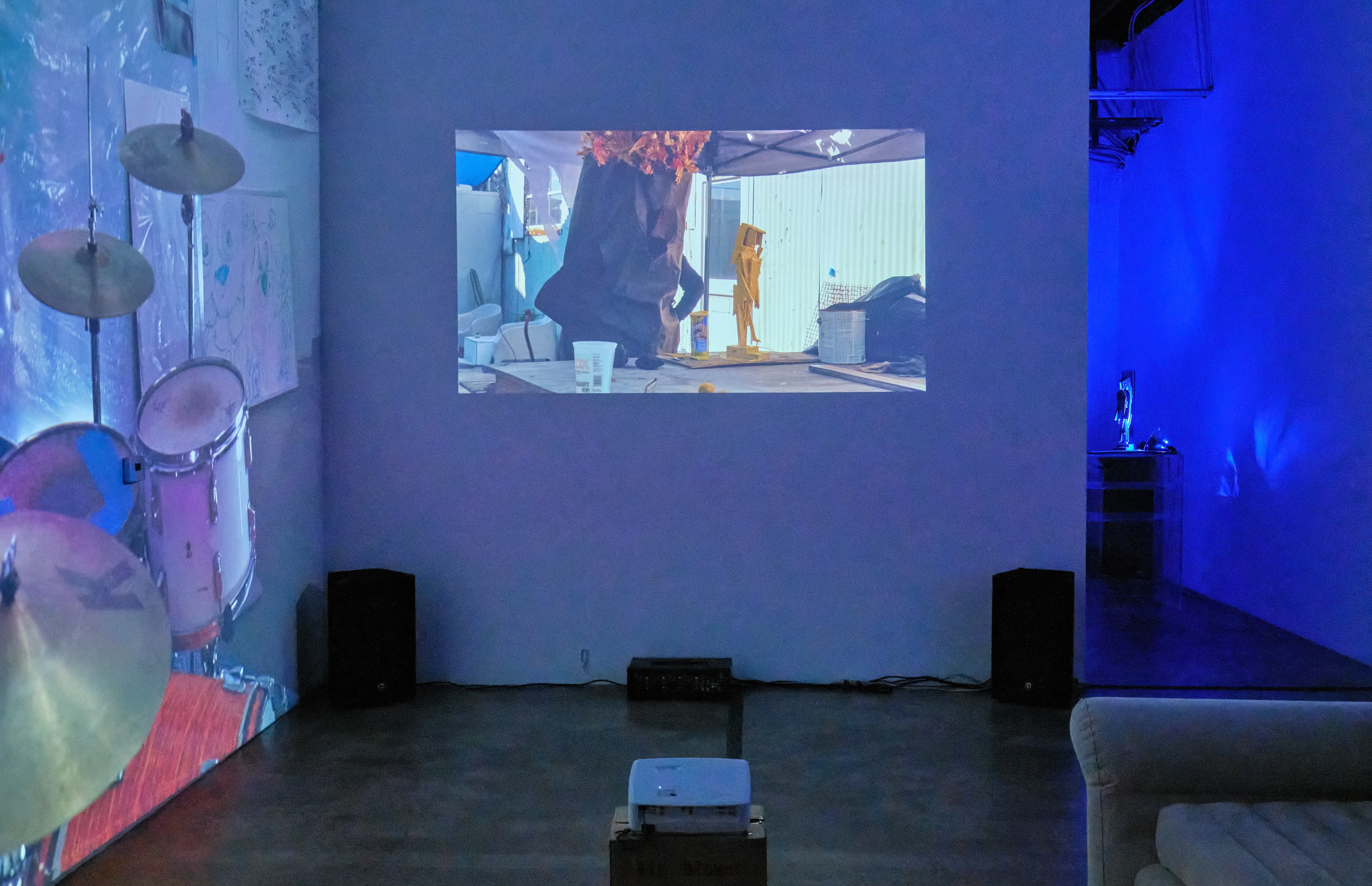 Olivia Mole, A Bear Shits in the Woods at Gattopardo, photo 6