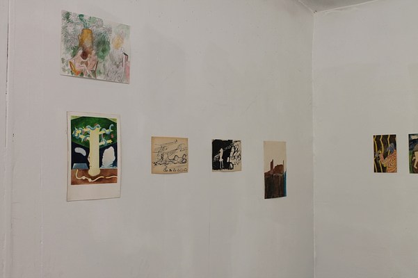 Image 4 of 72