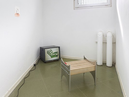 Image 7 of 18