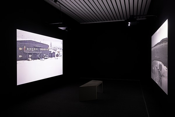 Image 36 of 73