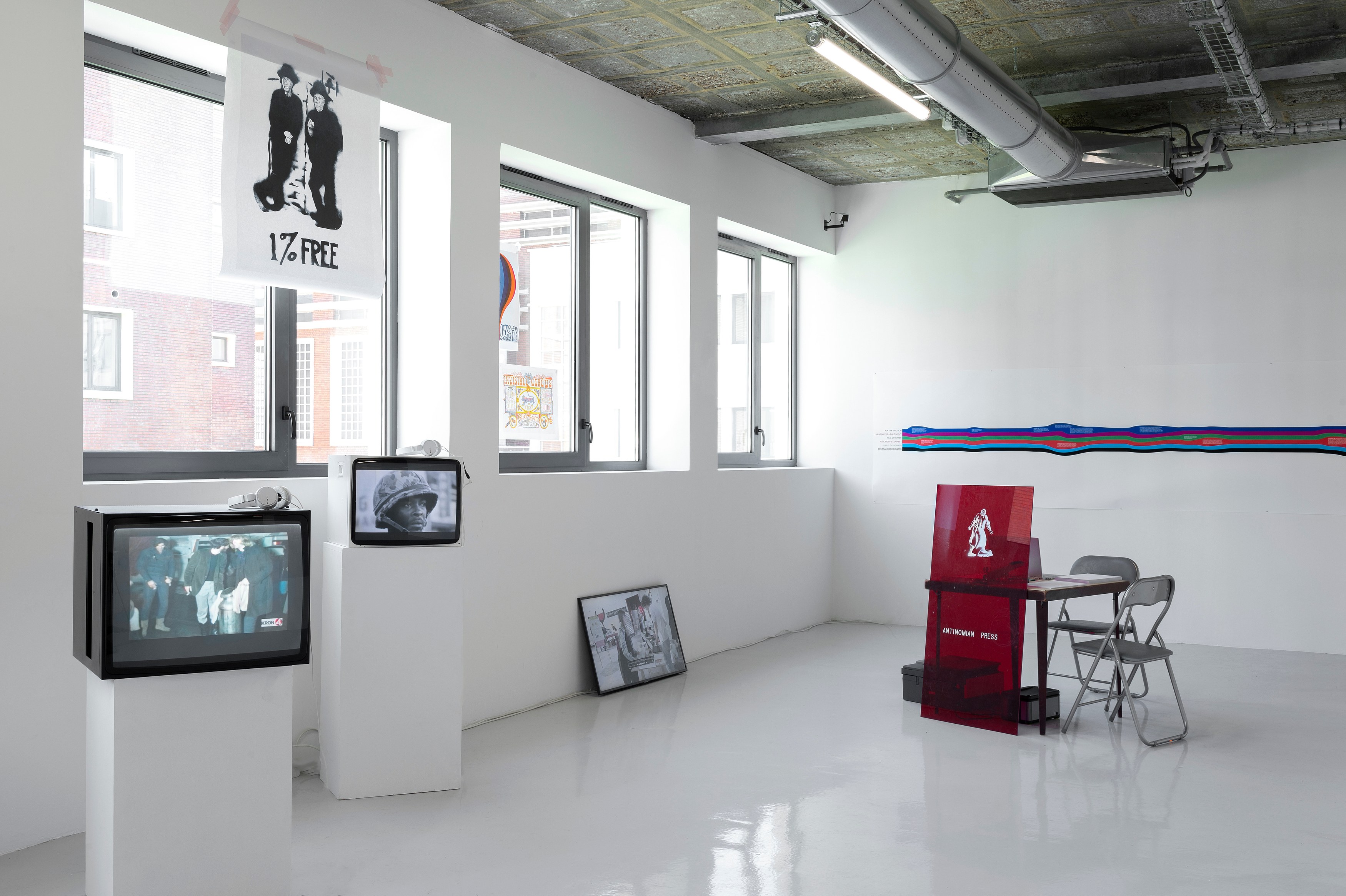 Ben Kinmont, Our commons are free at Air de Paris, photo 15