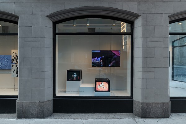 Image 2 of 18