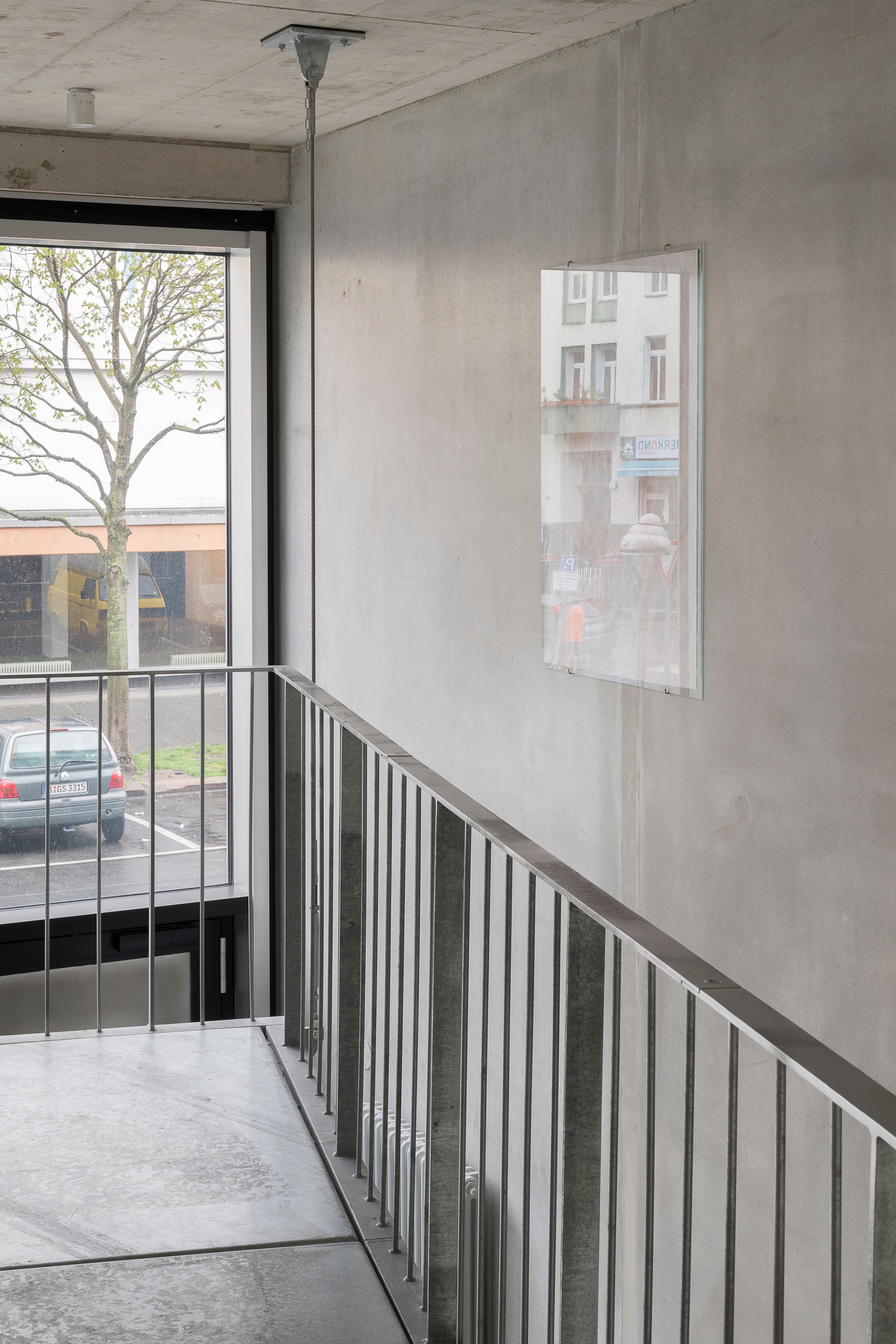 Dora Budor, OLD WORLD at Galerie Molitor, photo 20