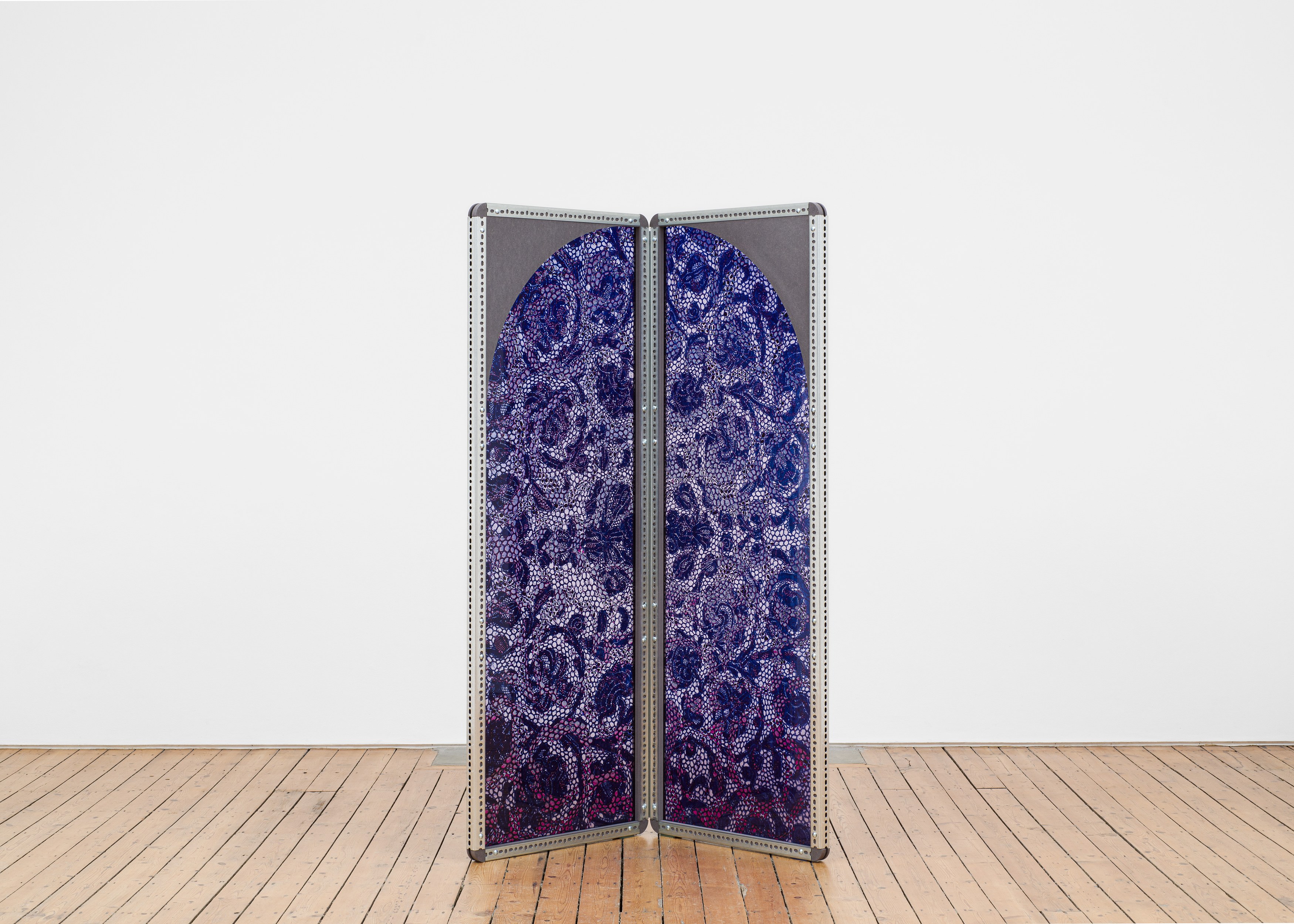 Sara VanDerBeek, Lace Interlace at The Approach, photo 31