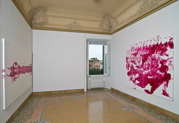 Image 4 of 16