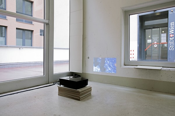 Image 4 of 16