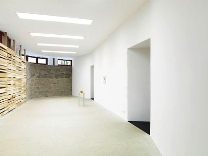 Image 6 of 7