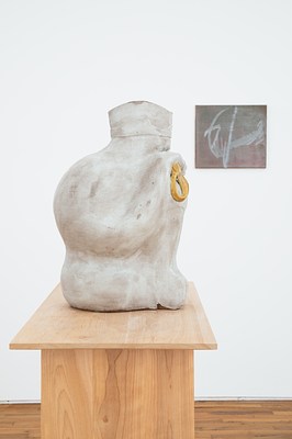 Image 4 of 44