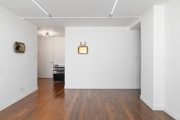 Image 4 of 12