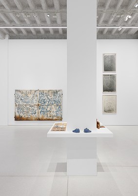 Image 4 of 21
