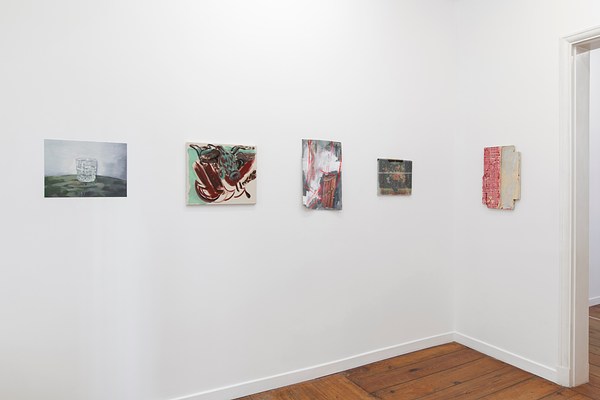Image 2 of 34