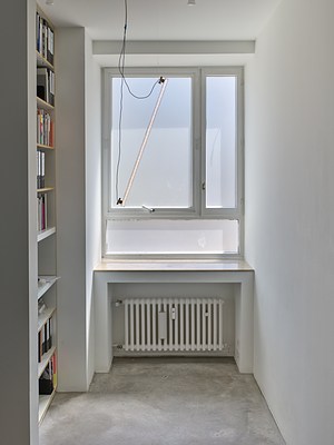 Image 3 of 16
