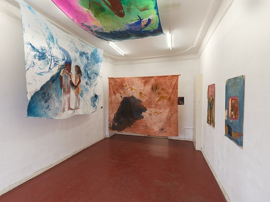 Image 9 of 33