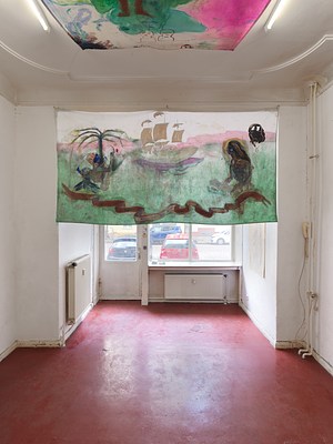 Image 8 of 33
