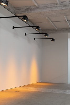 Image 6 of 27