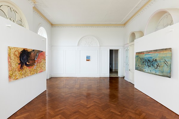 Image 2 of 20