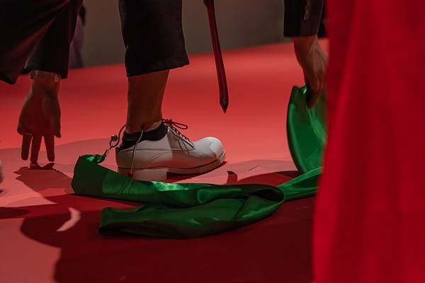 Image 2 of 19