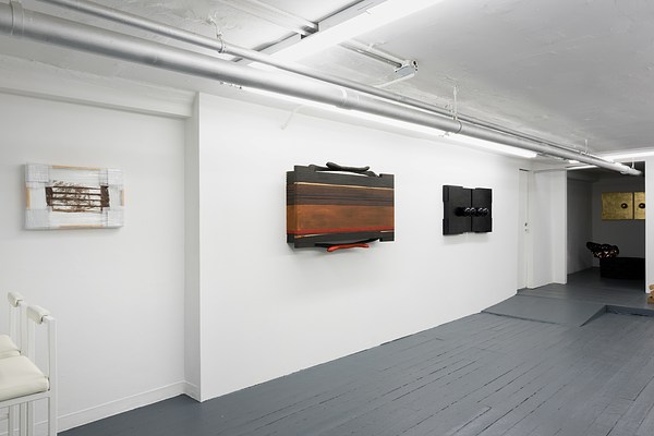 Image 2 of 30