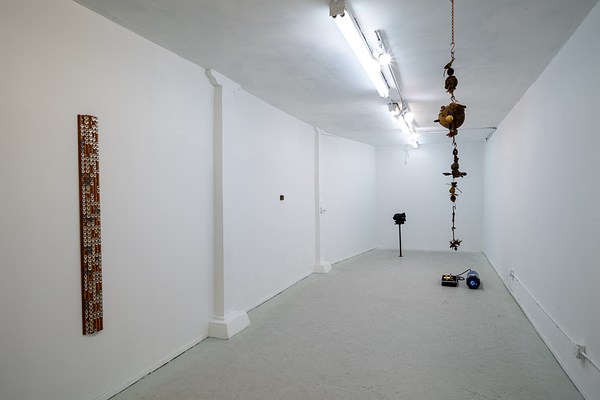 Image 3 of 48