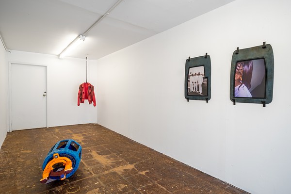 Image 10 of 48