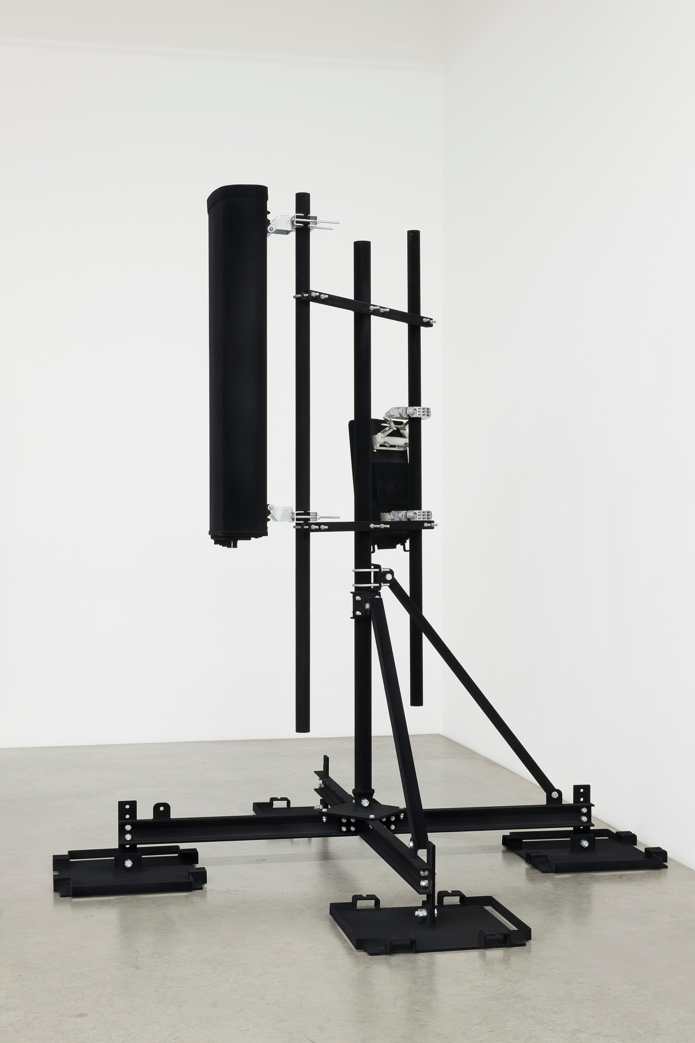 Yngve Holen, 5G at MD 72, photo 15