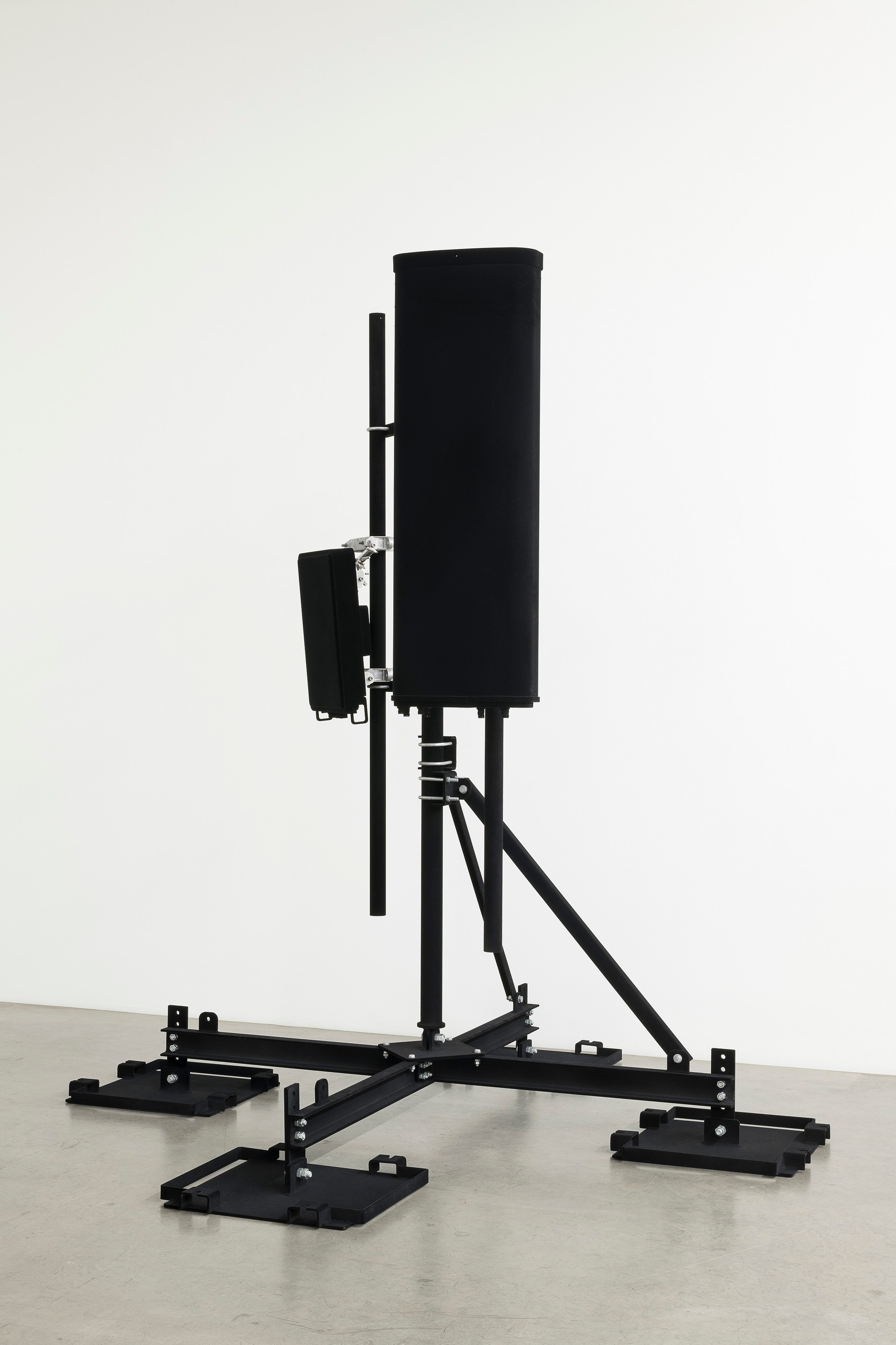 Yngve Holen, 5G at MD 72, photo 16