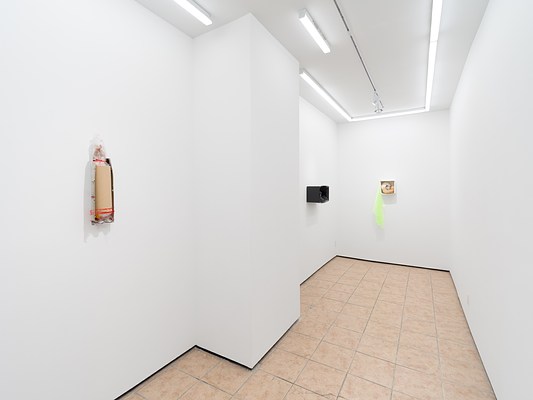 Image 4 of 23