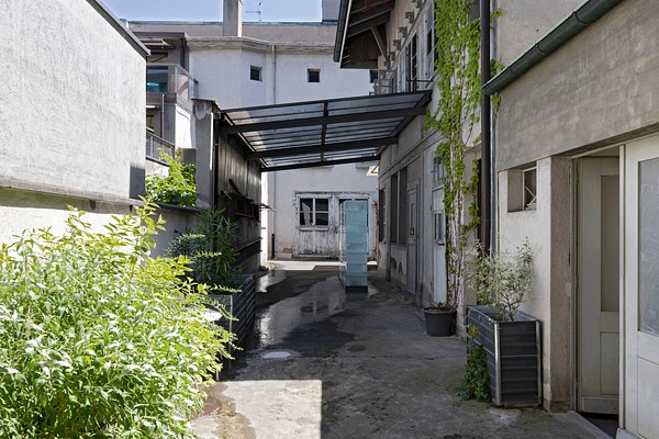Image 1 of 25