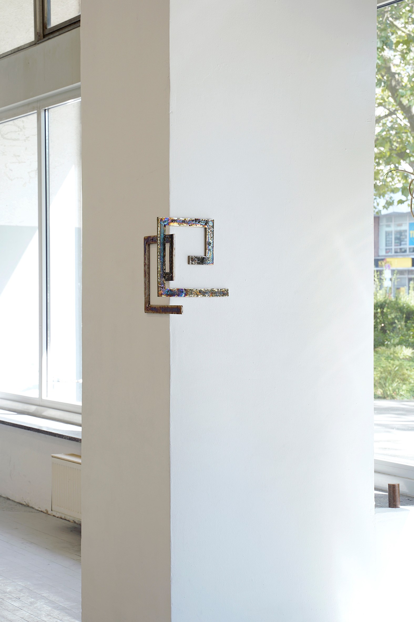Mika Schwarz, A Knight’s Willing Suspension of Disbelief at Scherben, photo 11