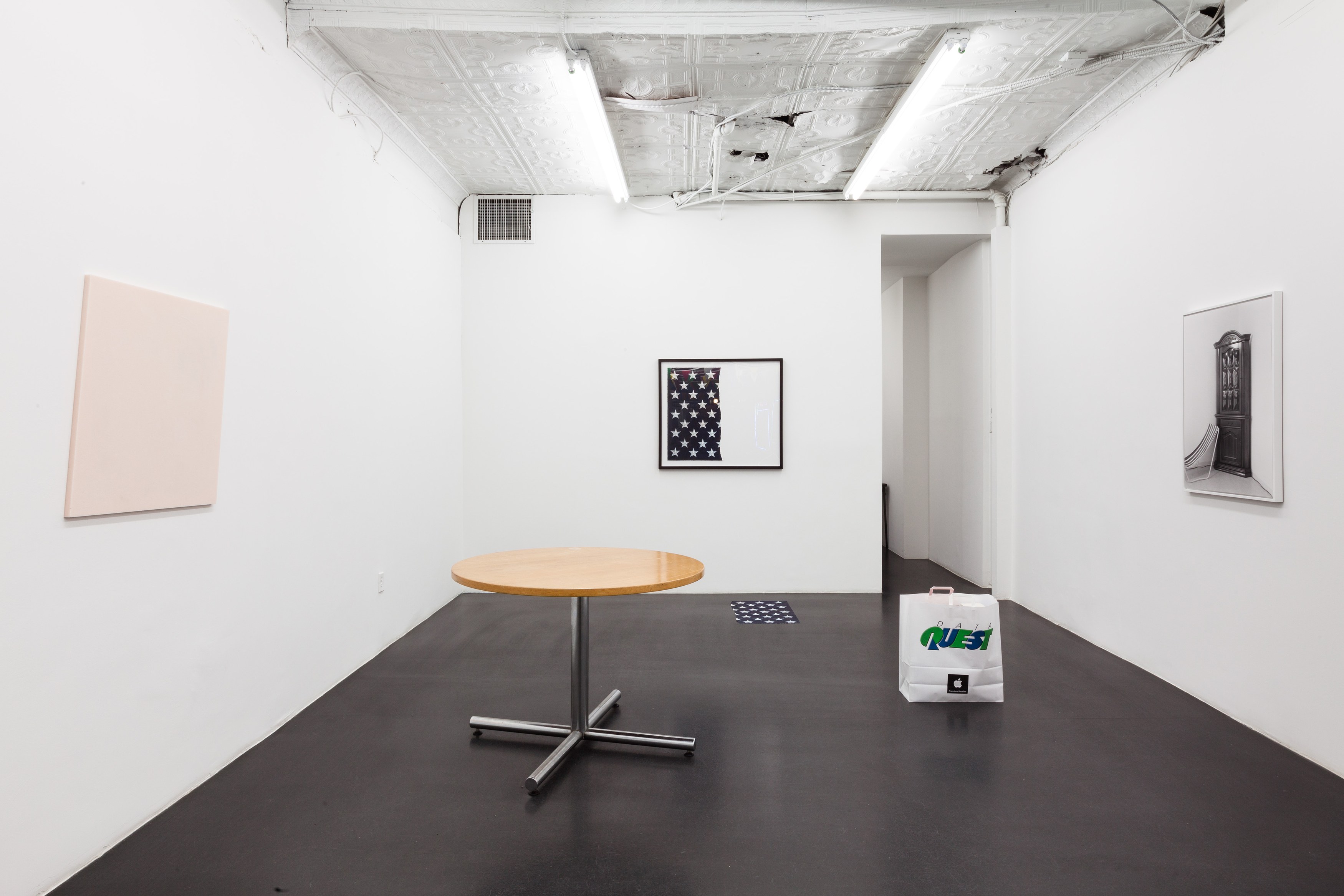The Contract, The Contract at Maxwell Graham, photo 5