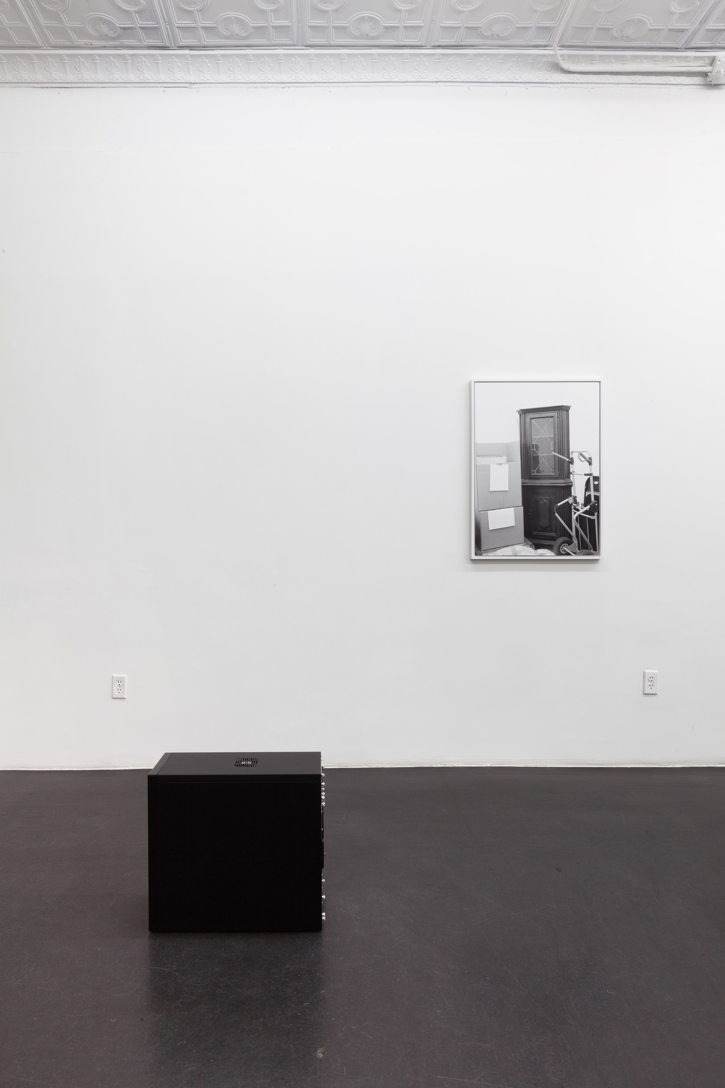 The Contract, The Contract at Maxwell Graham, photo 13