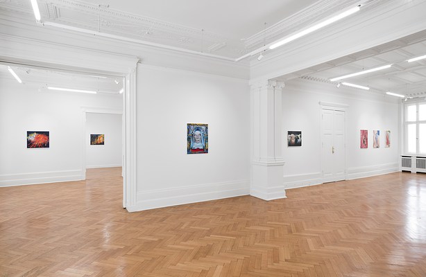 Image 4 of 27